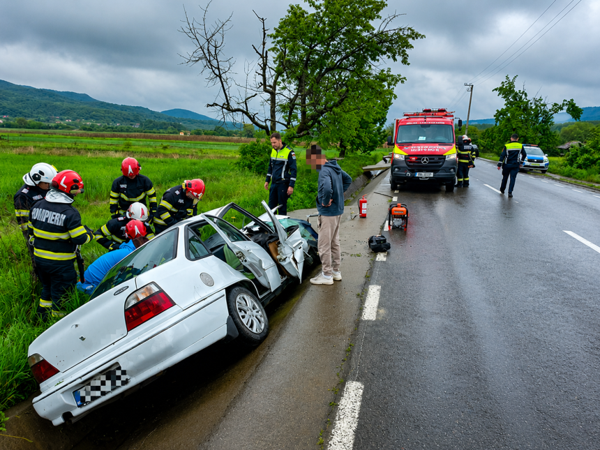 Sofer de 82 de ani din Arges implicat intr un accident grav