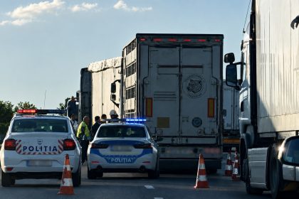 Trei TIR uri au provocat haos pe autostrada A1 Trafic oprit spre