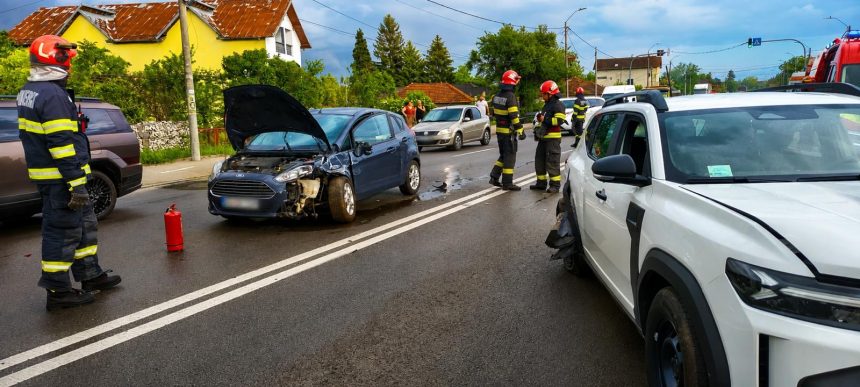 accident grav la intrarea in pitesti trafic blocat