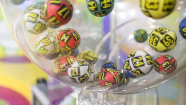 Alerta de stiri S a castigat la Loto