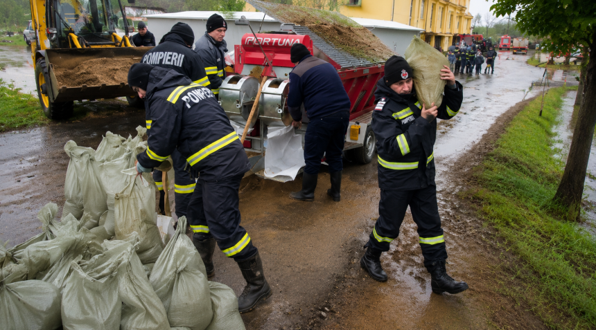 Arges A fost emis RO Alert Se apropie furtuna