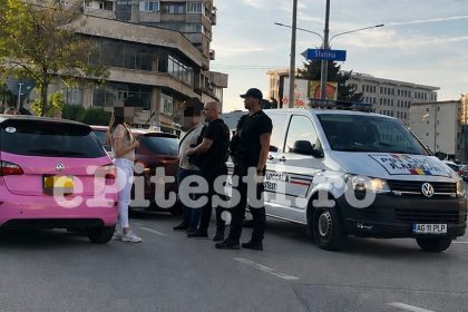 Pitesti Acident in Centru O fata de 16 ani implicata
