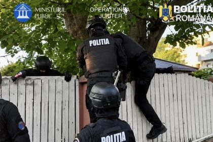 Retea de furt de combustibil destructurata Perchezitii si in