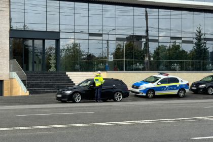 Sofeer de 28 de ani baut crispat pe strazile din Pitest