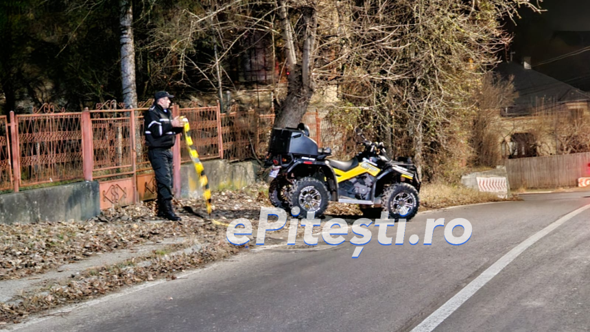 Un baiat de 13 ani a evadat de la jandarmi si a intrat cu ATV ul