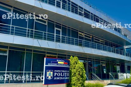 Un elev acuzat de trafic de droguri sustine examenul din detentie