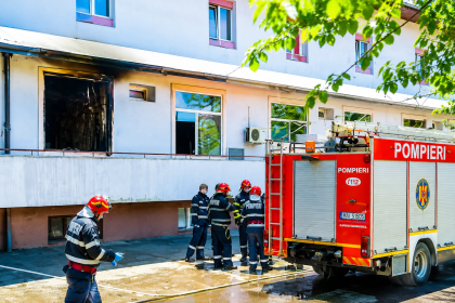 incendiu la spital numeroase persoane evacuate