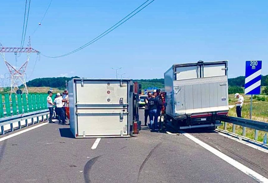 primele imagini cu accidentul de pe DN spre Pitesti Duba