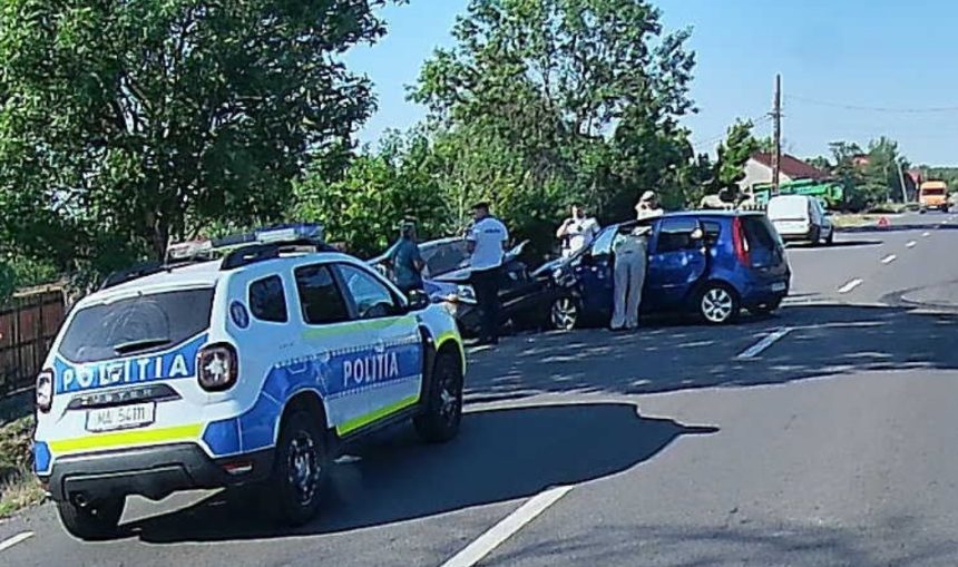 Accident frontal la Cerbu in Arges Mai multe vehicule afectate