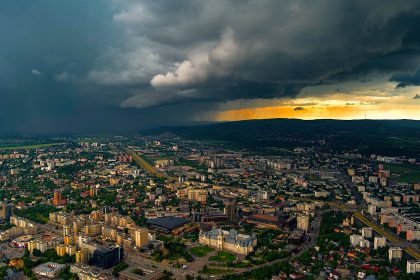 Alerte meteorologice severe Se apropie potopul