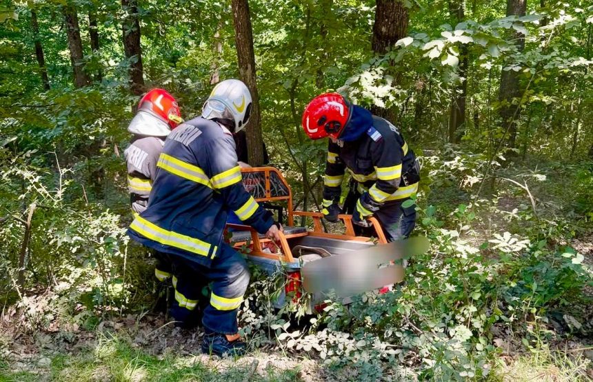 Arges A cazut cu motocultorul in sant