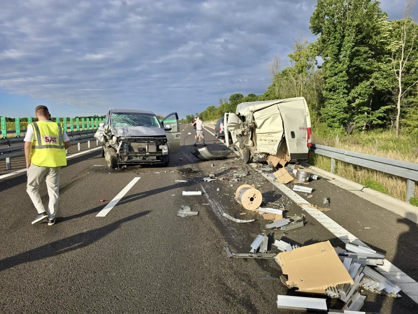 Arges Haos pe DEx12 Accident grav Traficul spre Craiova afectat