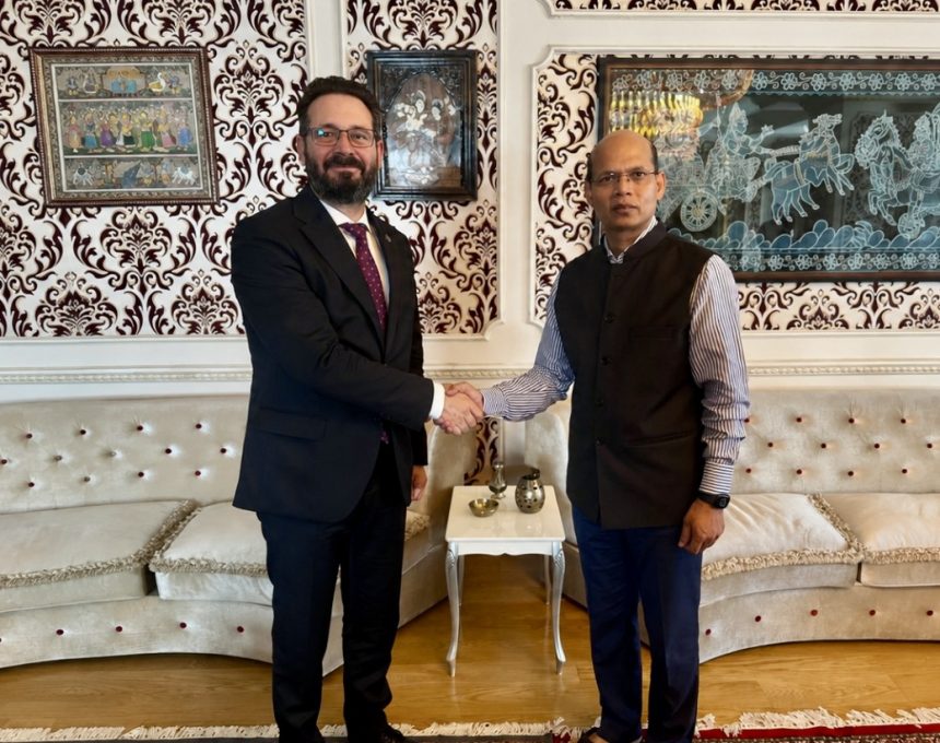 Intalnire de rang in alt intre Mihai Cotez si ambasador