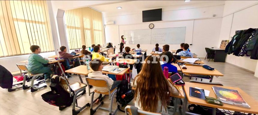 Numai 57 de scoli din Arges utilizeaza catalogul electronic