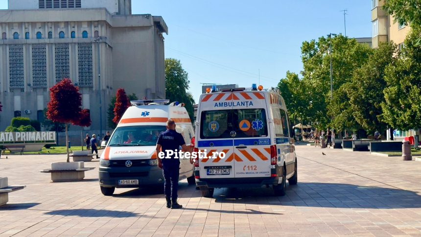 Piteshti Interventie langa Primarie Unui barbat i sa facut rau