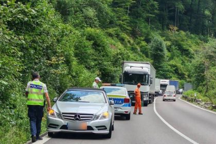 Trafic blocat pe DN7 Pitesti Sibiu