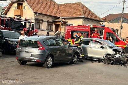 accident grav la curtea de arges