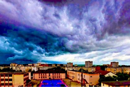 avertizare meteorologica urgenta se apropie inundatiile