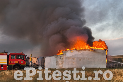 incendiu in arges flacari violente langa restaurantul papillon