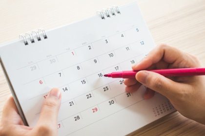 10 zile de vacanta cu numai 3 zile de concediu in ianuarie 2027 Cum