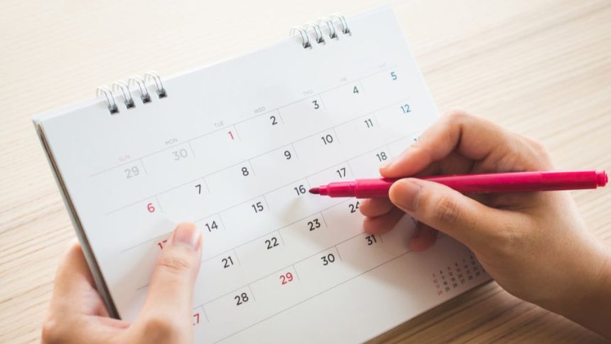 10 zile de vacanta cu numai 3 zile de concediu in ianuarie 2027 Cum