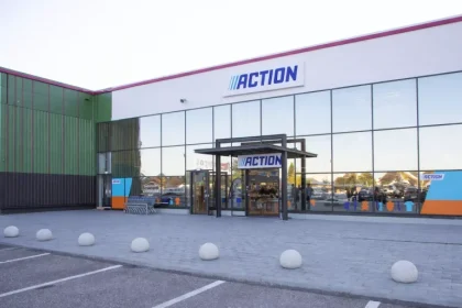 Actiune deschide alte doua magazine in Romania Reteaua