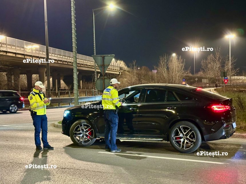 Barbat de 21 de ani din Pitestii surprins la volan cu permisul suspendat