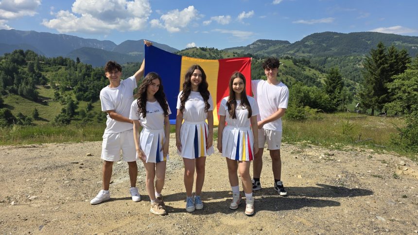 Cinci elevi din Pitesti vor reprezenta Romania la FIRST Global
