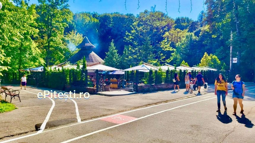 Grota Rece din Parcul Trivale Pitesti