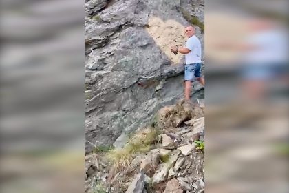Incident pe Transfagarasan Turist surprins deseniind pe o