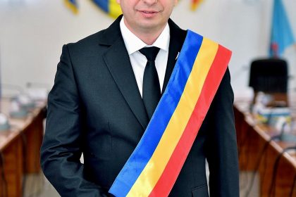 Primarul Slatinei Mario De Mezzo pus sub acuzatie in dosar