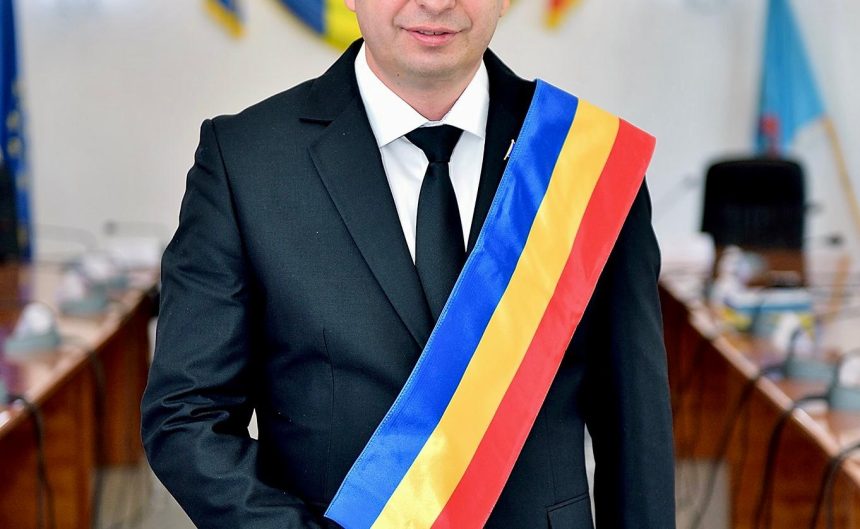 Primarul Slatinei Mario De Mezzo pus sub acuzatie in dosar