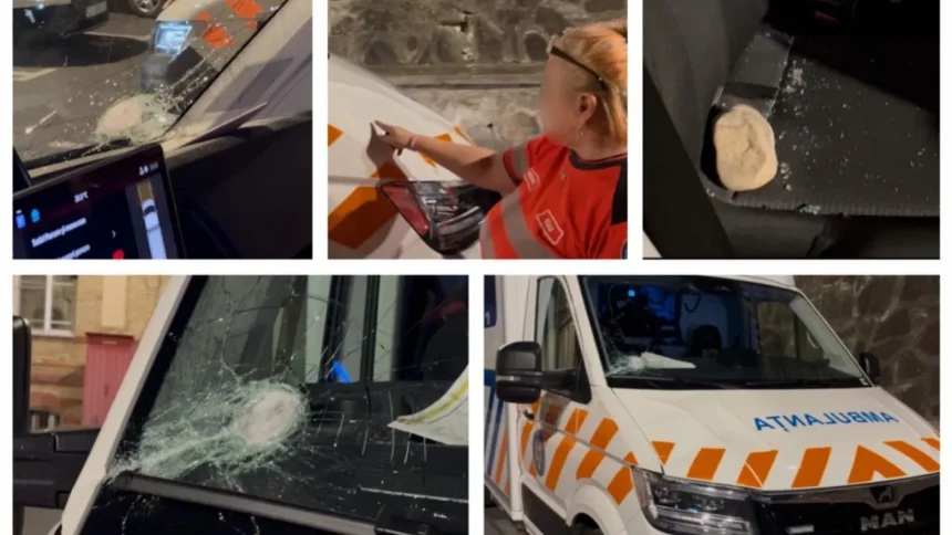 Scena socanta Ambulanta SAJ aflata in misiune atacata