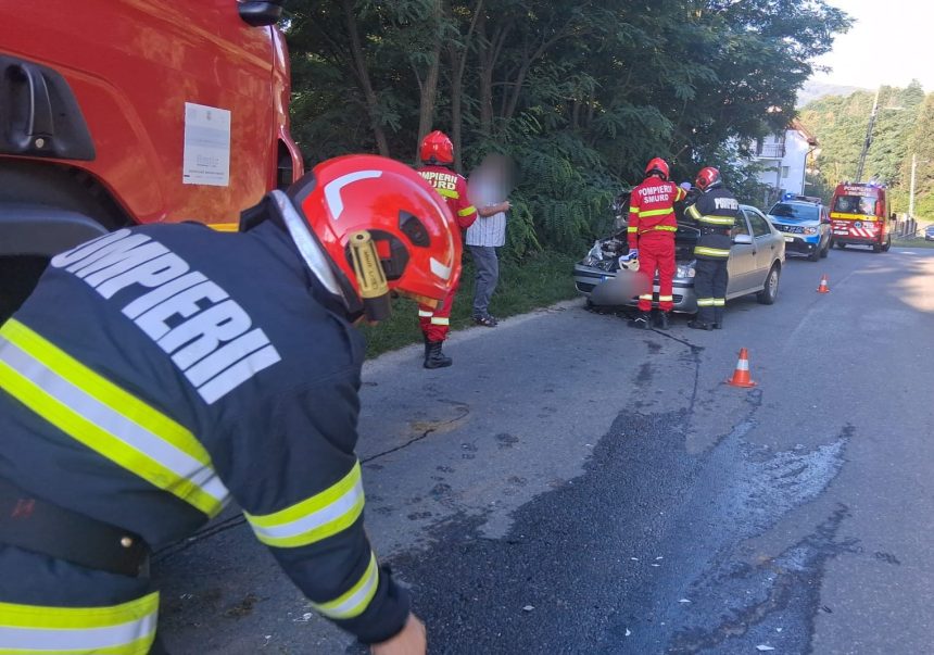 Val de accidente in Arges Mai multe vehicule implicate in