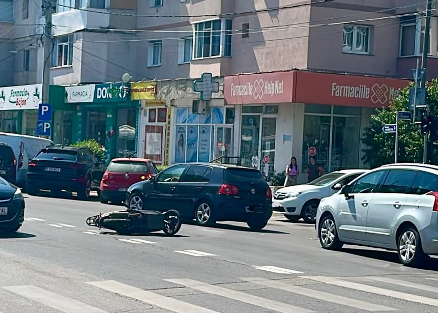 accident auto moto in gavana pitesti coliziune frontala