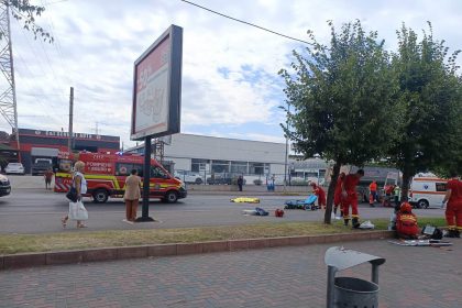 accident de circulatie un camion a izbit trei pietoni in bucuresti