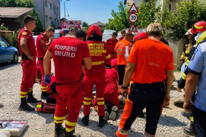 incident grav doi muncitori au fost resuscitati dupa ce au ramas