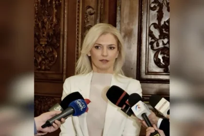 Alina Gorghiu: Haideți să spunem adevărul