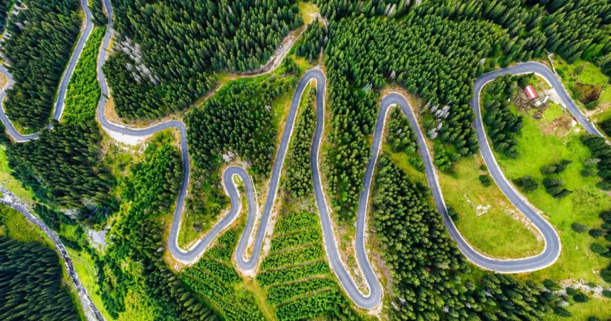 Program schimbat pe Transalpina începând cu 26 septembrie