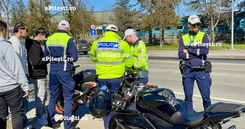 Tânăr de 21 de ani, prins fără permis pe motocicletă