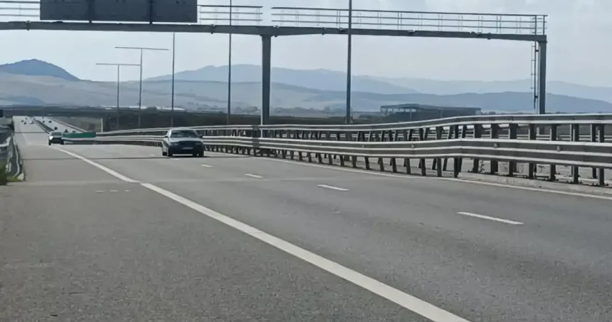 Trambulină pe A10 Sebeș–Turda: mașinile sar pe
