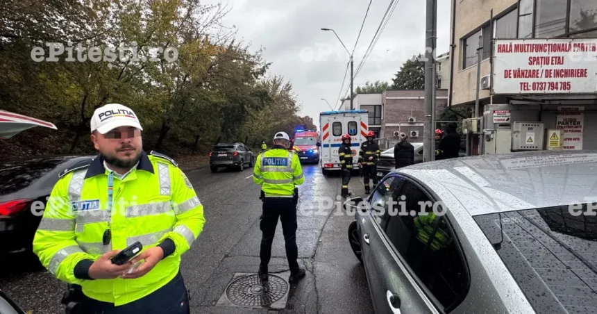 Accident în Pitești, lângă rectoratul Universității