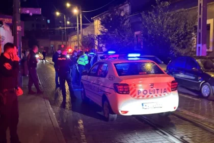 Alertă maximă! Poliția caută o fată de 12 ani