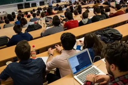 Ghid pentru studenți 2026: examene, promovare și drepturi