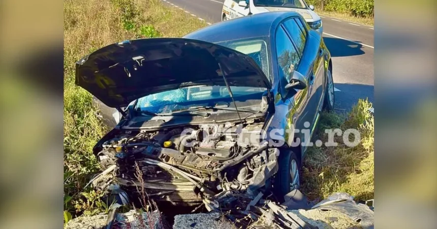 Impact violent în Argeș: șoferul a intrat cu autoturismul într-un copac