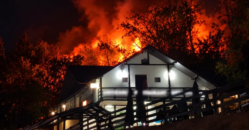 Incendiu puternic pe DN 7, între Pitești și Râmnicu Vâlcea