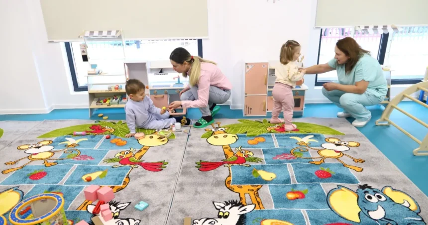 Mai mulți bani pentru părinții cu copii mici