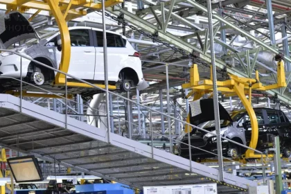 România se confruntă cu o schimbare majoră a modelului economic