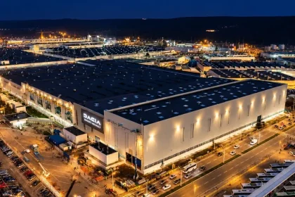 Uzina Dacia a redus producția la Mioveni