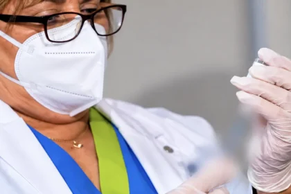 Vaccinul antigripal va fi gratuit în România. Cine are dreptul să îl primească